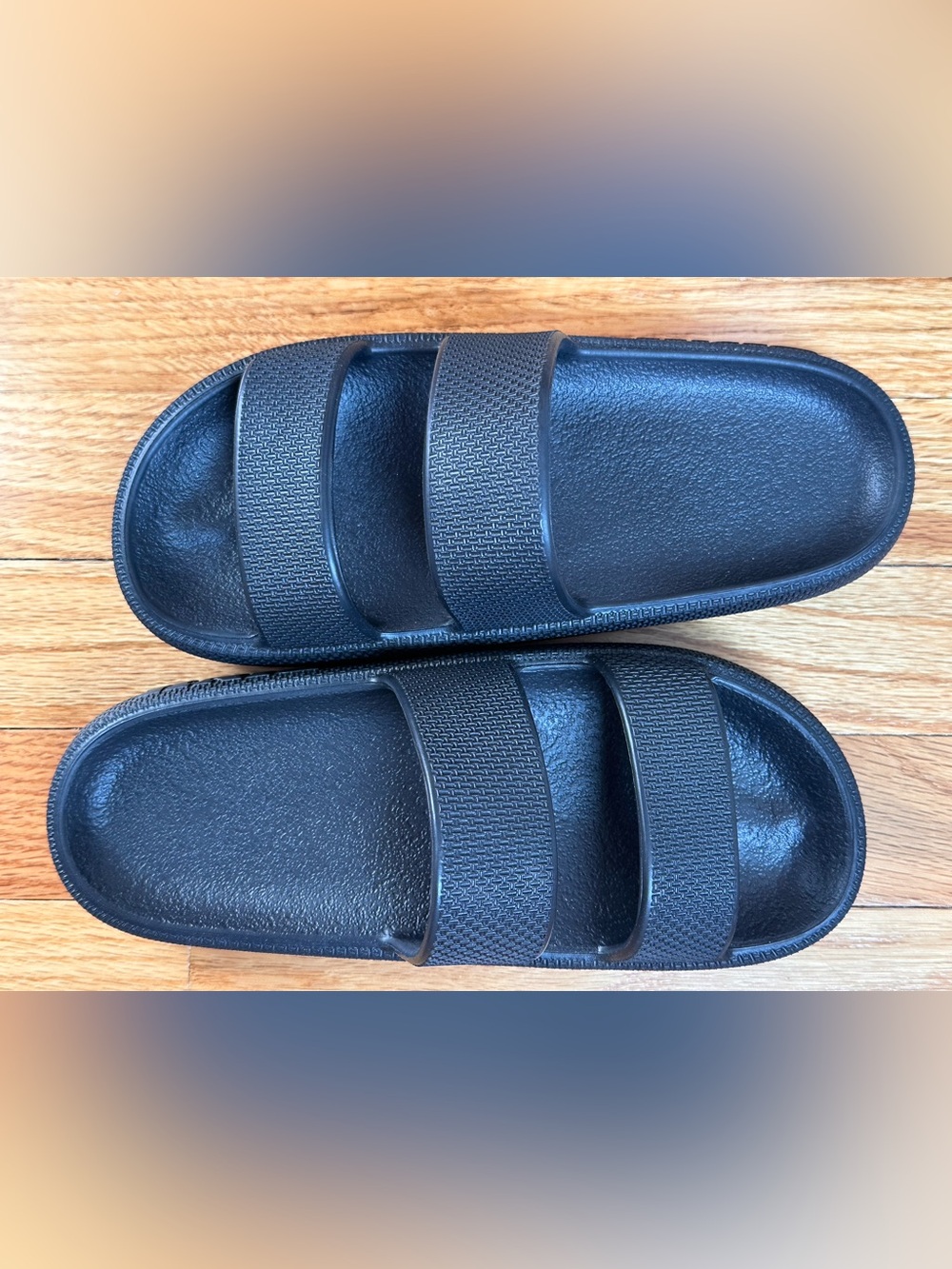 NWOT PINK Victoria's Secret Black Double-Strap Slide Sandals